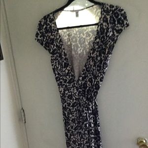 100%silk  wrap dress